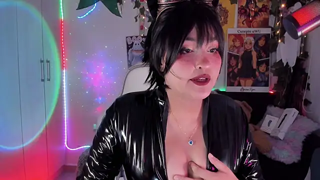 cutepie_uwu_ live XXX chat