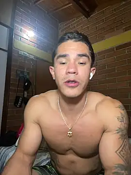 Pokazy przed kamerką – Noe_Blake