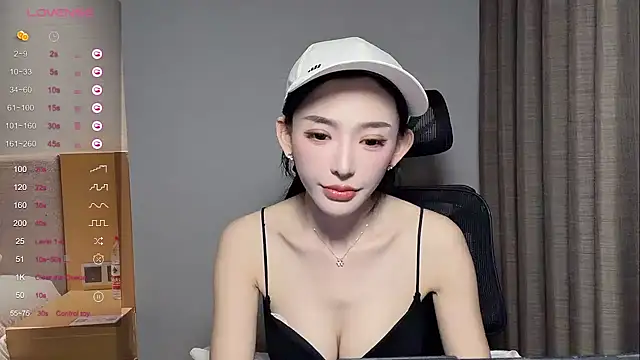 kiki-12 在線直播表演