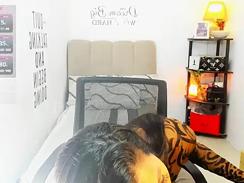 Trixie_Mattel21 Chat XXX in diretta