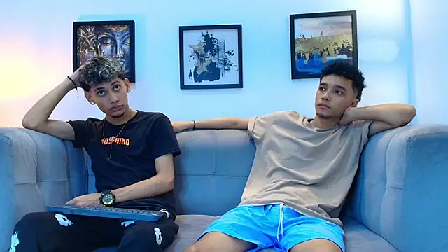 YOUNG_BOYS_HELL Live XXX-Chat