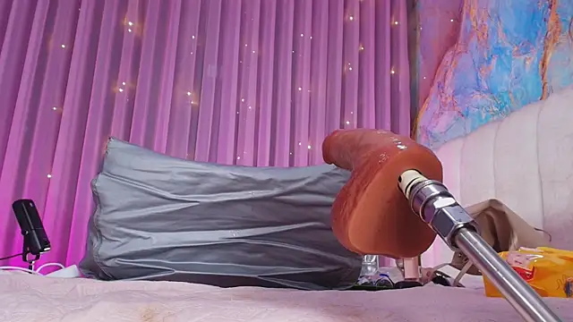 britanyy_ Adlı Modelin Canlı XXX Sohbeti