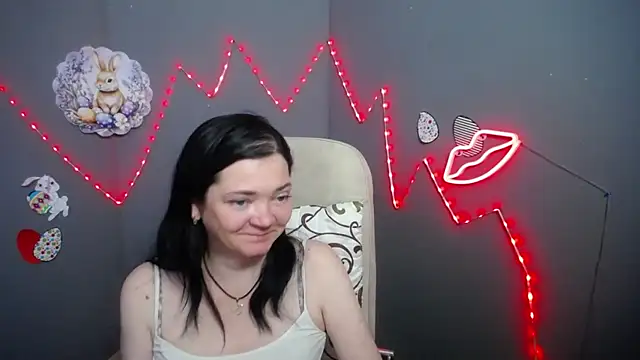 LauraFinn 라이브 XXX 채팅