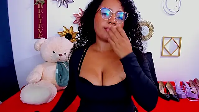 Chat XXX en directo de paolitakens