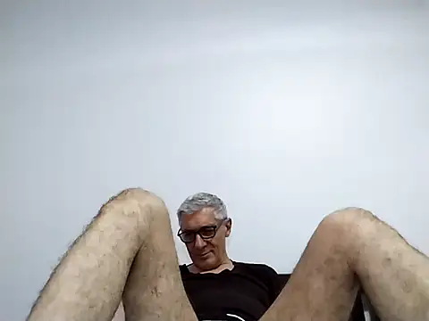 Онлайн чат XXX BIGUNCUTHARDCOCK