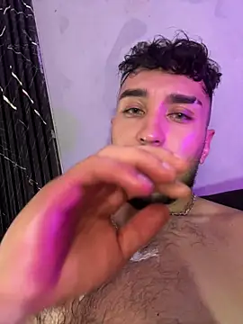 Zionmattis Show in webcam