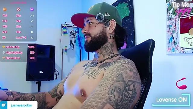 nicolastorres99's Webcam Show