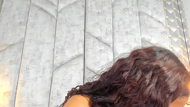 AshleyHill2: онлайн-секс-чат