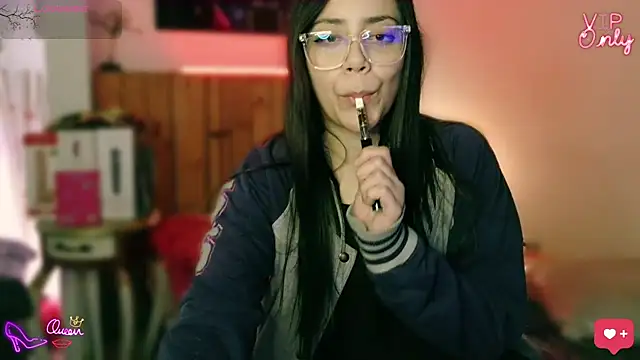 LauGrayJ Live XXX Chat