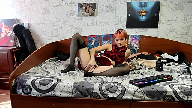 Chat +18 de KagamiTayga ao vivo