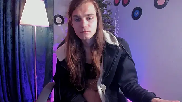 WillFobos 即時 XXX 聊天