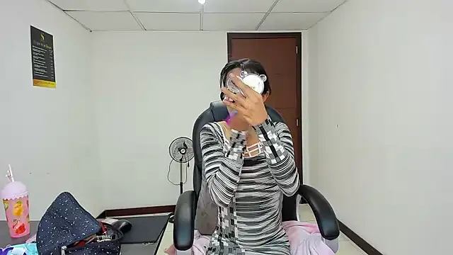 Aisha_hotts777 라이브 XXX 채팅