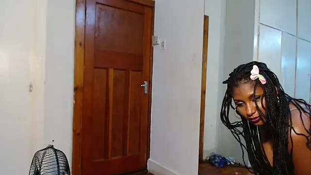 Czat XXX na żywo – Moreish-06