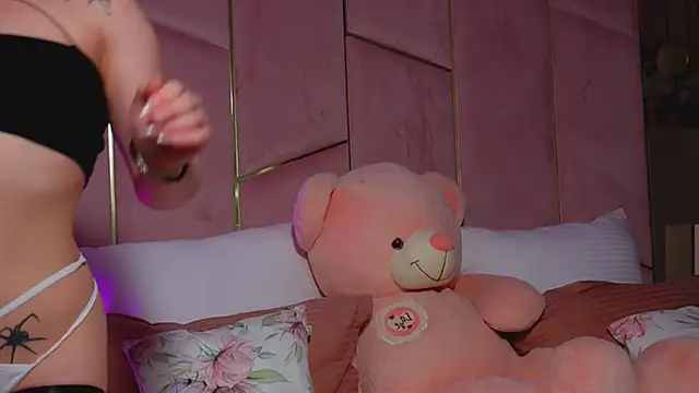 LucyLextonX Live XXX-chat