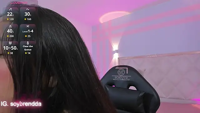 دردشة Brendda_tay الجنسية المباشرة