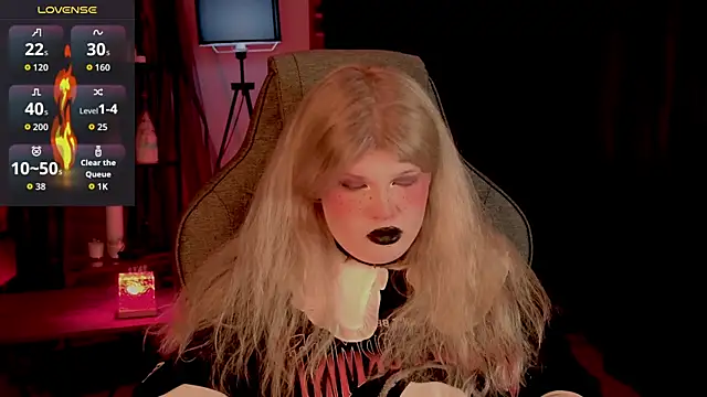 LilithNlsn live XXX chat