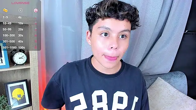 chico_medusa – Live XXX-chat