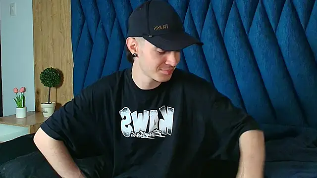 Онлайн чат XXX lio____