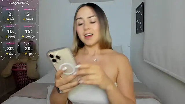 دردشة sophie_morenoo الجنسية المباشرة