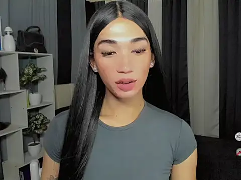 FyangFoxxのウェブカメラショー