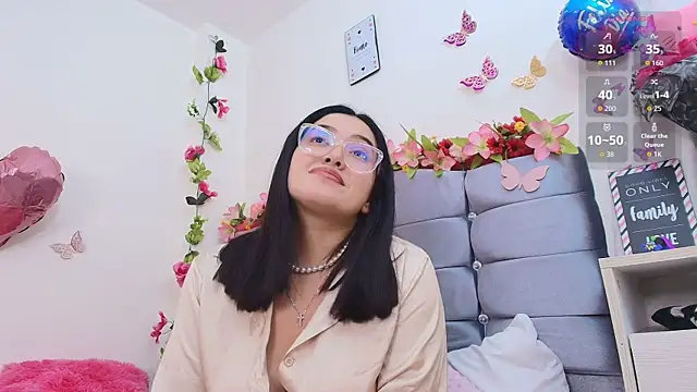 Isabella_Roses_のライブXXXチャット