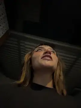 baby_akuma Chat XXX in diretta