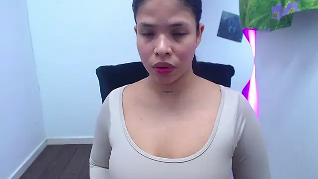 BearishMajor Chat XXX in diretta