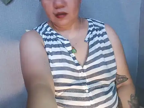 XXX chat uživo modela ambersmile