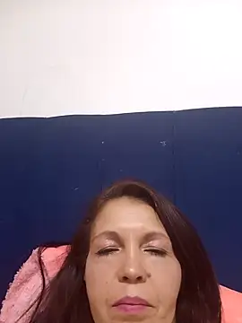 Chat +18 de celeste_kiss_ ao vivo