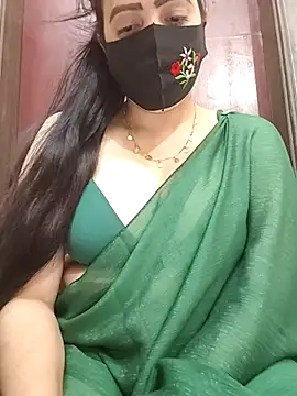 Saanvi-Sen Adlı Modelin Web Kamerası Şovu