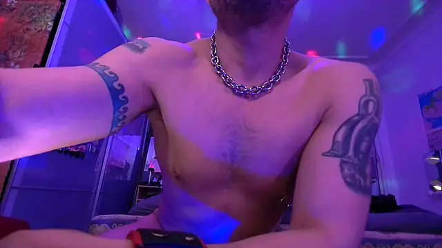 RenzoTorrente's Live XXX Chat