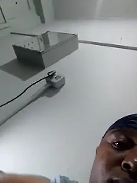 AcetousAbb Adlı Modelin Canlı XXX Sohbeti