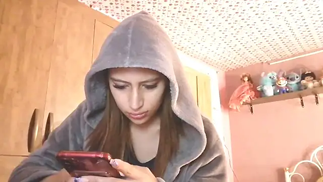 Ashley7811 Adlı Modelin Canlı XXX Sohbeti