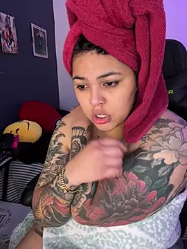 miacanela_xo Chat XXX live