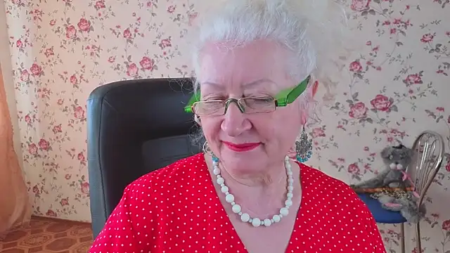 Maya_Mayflower Live XXX-Chat