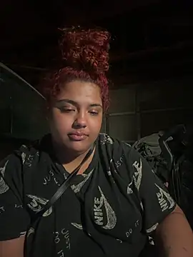 1n0nlythroat's Live XXX Chat