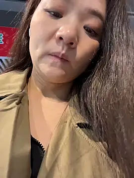 lucyxiaolulu's Live XXX Chat