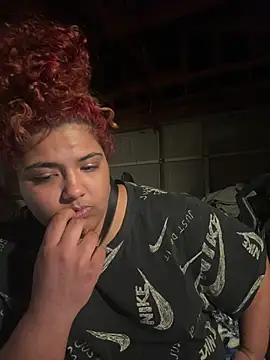 1n0nlythroat Show in webcam