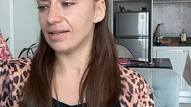 Chat XXX en directo de Roriann