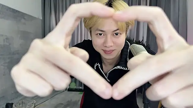 hafabva élő XXX-chatje