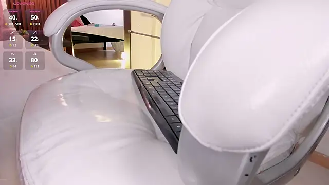 ahitanaa_ live XXX chat