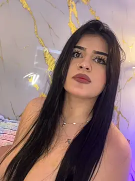 Chatroom XXX en direct de Kariina__69