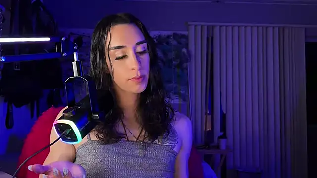 xoFrankie webcam show