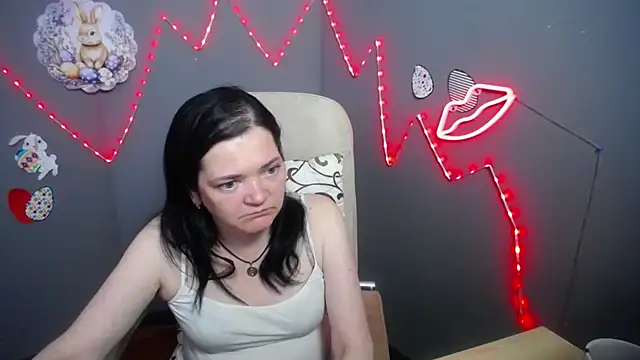 LauraFinn's Live XXX Chat