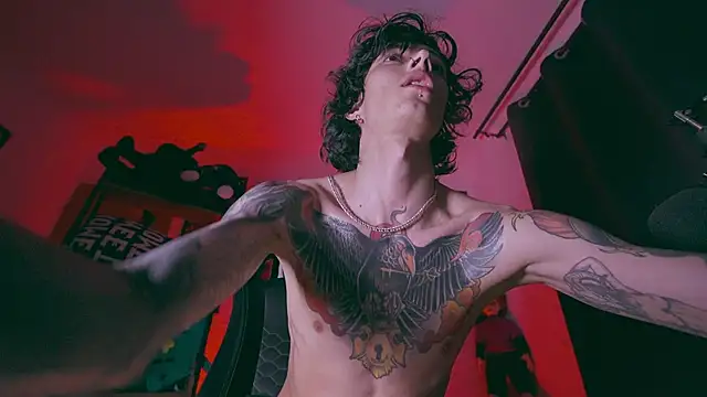 عرض كام Olliver___y