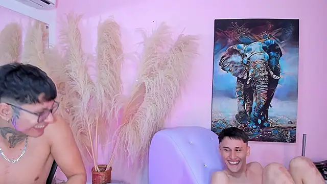 โชว์เว็บแคมของ Orgasm_roomm18