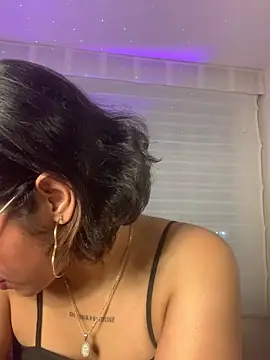 LilithMonette: онлайн-секс-чат