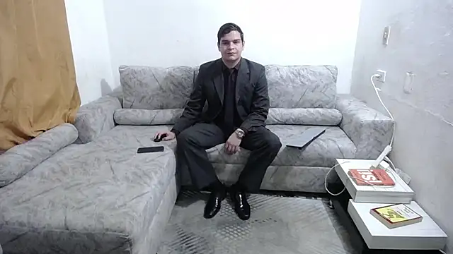 Victor_Maitland 在線直播表演