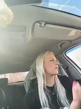 XXX chat uživo modela MerlinDave