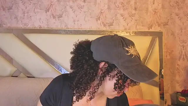 Benny_and_Mark's Live XXX Chat